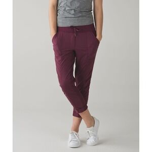 Lululemon Street to Studio Pants Womens 6 Red Grape Cropped Yoga Athleisure Gym